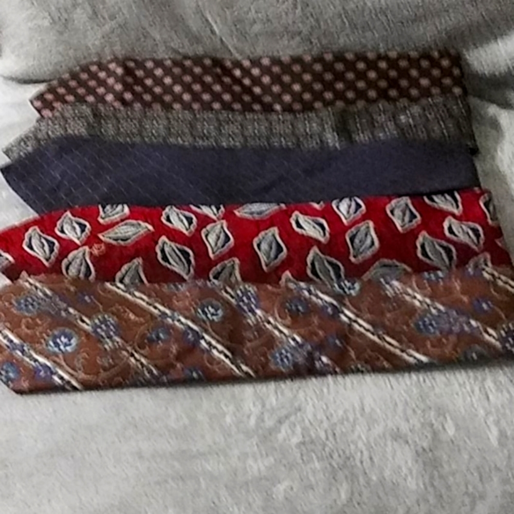 5 Christian Dior ties